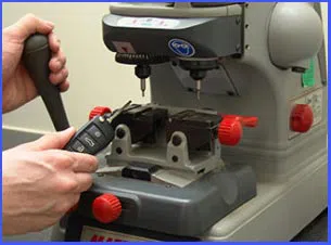 Sherborn Locksmith Store Sherborn, MA 508-392-4257 - 14-auto-car-key-cut